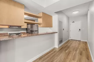 Photo #6: 260010295 Listing 