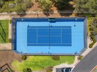 Photo #4: 260010300 Listing 