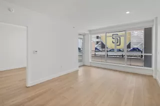 Photo #4: 260010316 Listing 