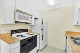 Photo #6: 260010319 Listing 