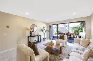 Photo #2: 260010354 Listing 