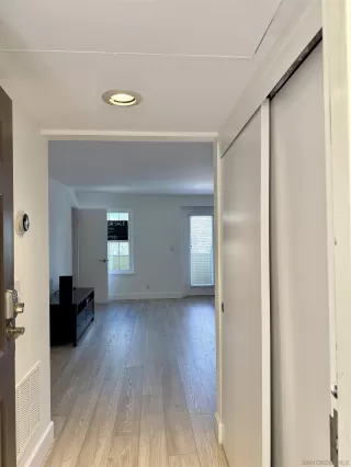 Photo #2: 260010359 Listing 
