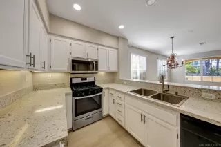 Photo #4: 260010364 Listing 