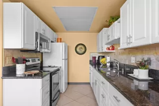 Photo #4: 260010376 Listing 