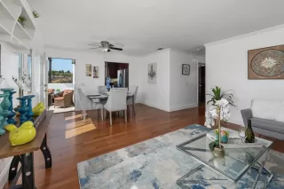 Photo #3: 260010408 Listing 