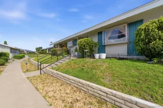 Photo #2: 260010420 Listing