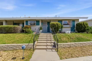 Photo #3: 260010420 Listing