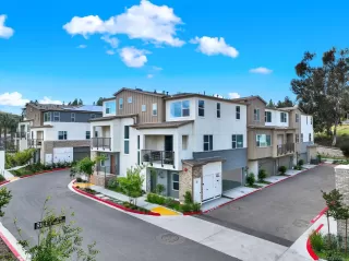 Photo #2: 260010426 Listing 
