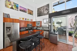 Photo #2: 260010445 Listing 