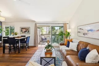 Photo #4: 260010473 Listing 