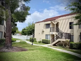 Photo #1: 260010475 Listing 