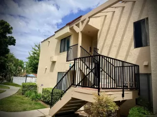 Photo #2: 260010475 Listing 
