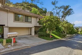 Photo #3: 260010487 Listing 
