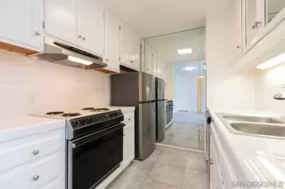 Photo #4: 260010499 Listing 