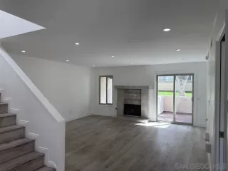 Photo #1: 260010569 Listing 