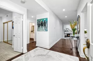 Photo #6: 260010577 Listing 