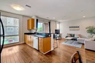 Photo #4: 260010680 Listing 