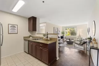Photo #1: 260010712 Listing 