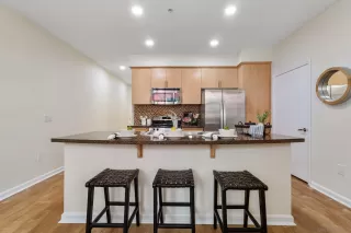 Photo #6: 260010724 Listing 