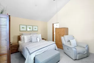 Photo #6: 260010730 Listing