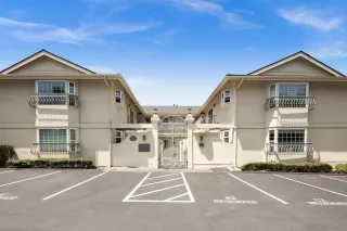 Photo #1: 260010739 Listing 