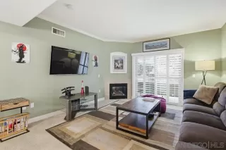 Photo #1: 260010746 Listing 