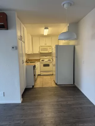 Photo #2: 260010750 Listing