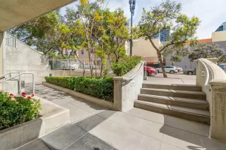 Photo #3: 260010751 Listing 