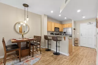 Photo #4: 260010770 Listing 
