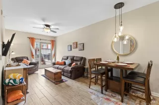 Photo #5: 260010770 Listing 