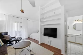 Photo #1: 260010772 Listing 