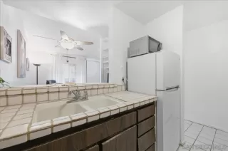 Photo #4: 260010772 Listing 