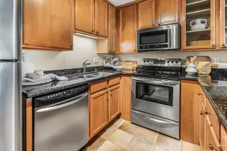 Photo #5: 260010796 Listing 