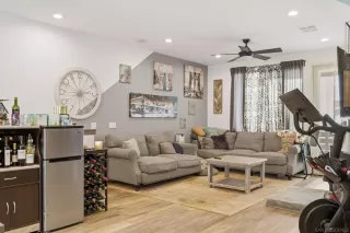 Photo #6: 260010811 Listing 