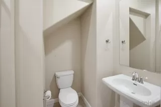 Photo #4: 260010827 Listing 