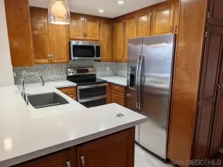 Photo #2: 260010863 Listing 