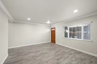 Photo #3: 260010870 Listing 