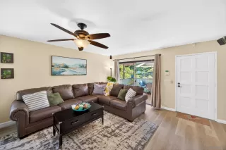 Photo #4: 260010888 Listing 