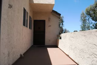 Photo #2: 260010909 Listing 