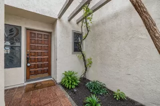 Photo #1: 260010947 Listing 
