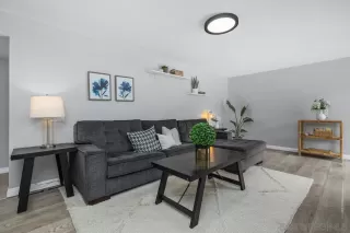 Photo #4: 260010947 Listing 