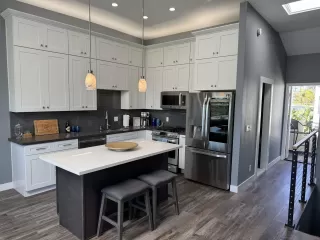 Photo #1: 260010983 Listing 