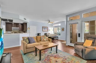 Photo #3: 260011012 Listing 