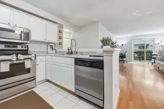 Photo #4: 260011045 Listing 