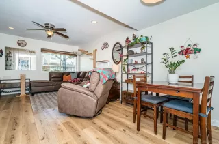 Photo #5: 260011053 Listing 