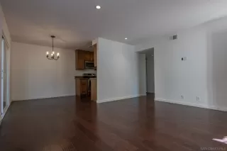 Photo #4: 260011074 Listing 