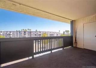 Photo #1: 260011110 Listing 