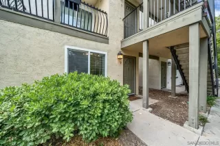 Photo #2: 260011160 Listing
