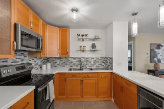 Photo #5: 260011167 Listing 