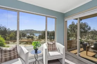 Photo #1: 260011170 Listing 